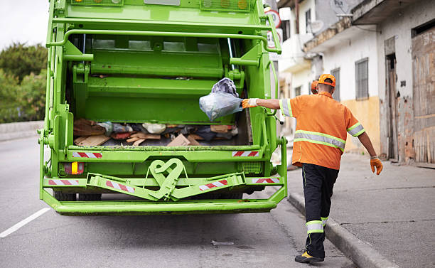 Best Basement Cleanout  in Carteret, NJ